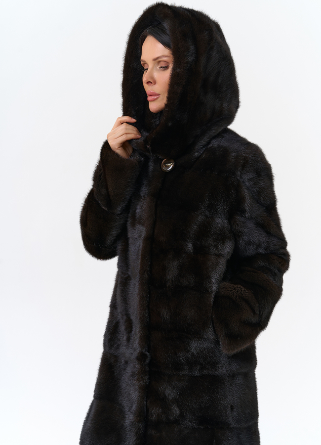 Норковая шуба с капюшоном модель № 24726 универмаг малина
