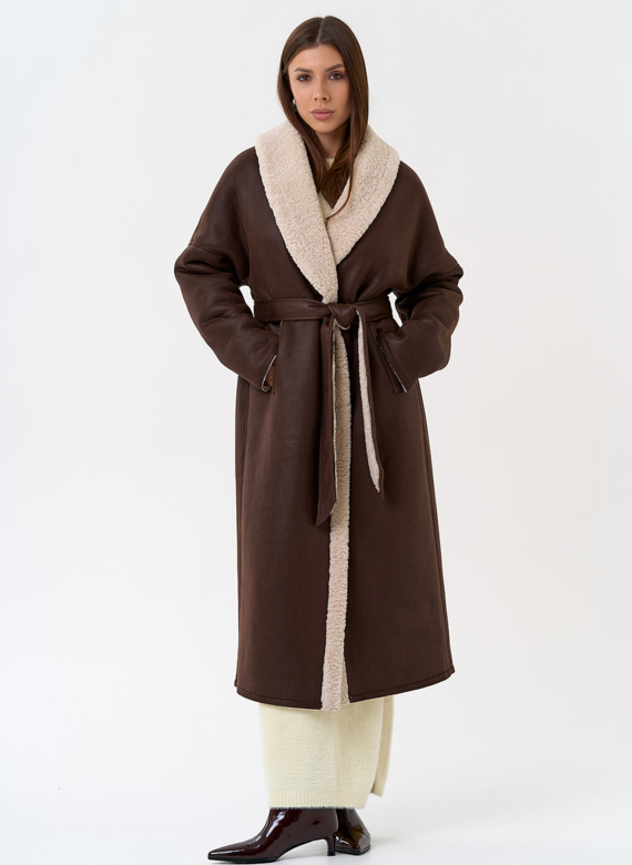 Женская двухсторонняя дубленка из эко замши с воротником шаль