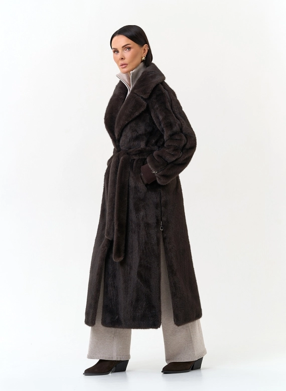Женская шуба из эко меха со съемным капюшоном фото