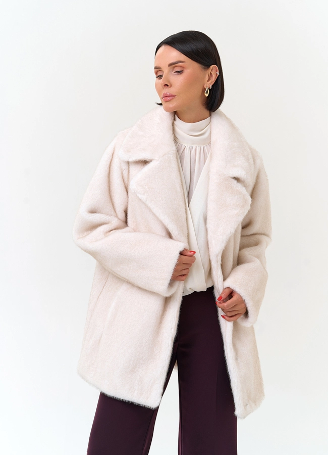Женское пальто из эко меха модель № 33882 универмаг малина