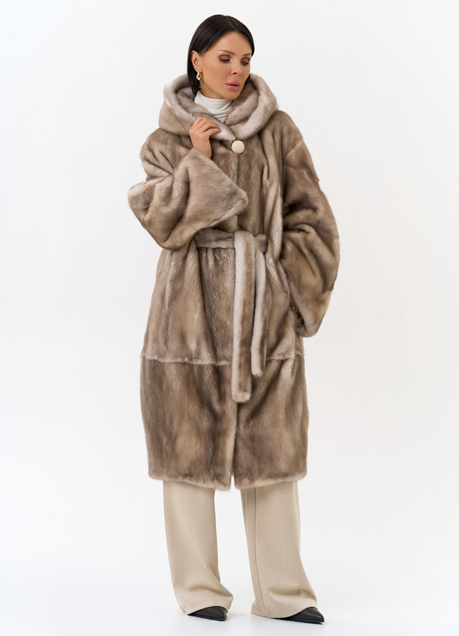 Женская шуба из меха норки с капюшоном модель № 30673 в кредит