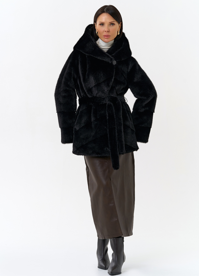 Женская шуба из эко меха с капюшоном модель № 32054 в кредит