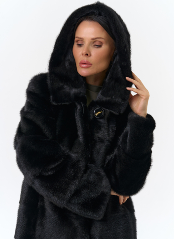 Укороченная норковая шуба черного цвета 2 в 1
