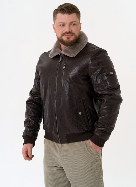 Мужская дубленка коричневого цвета