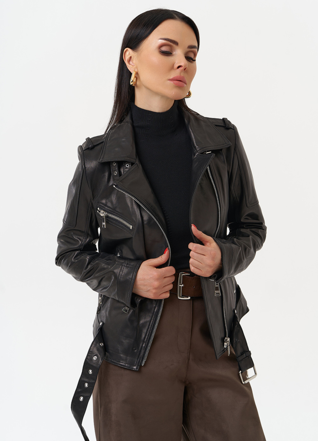 Женская куртка - косуха черного цвета  модель № 19903 универмаг малина