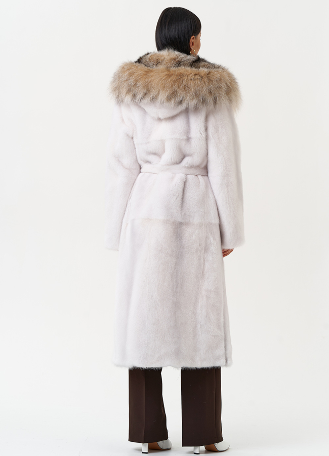 Женская шуба из меха норки с капюшоном из меха рыси модель № 29530 в кредит