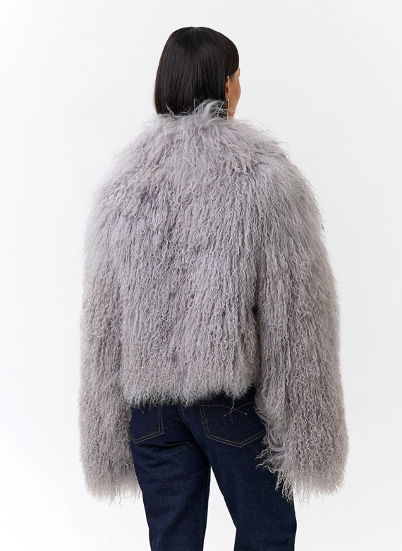 Короткая шуба из ламы